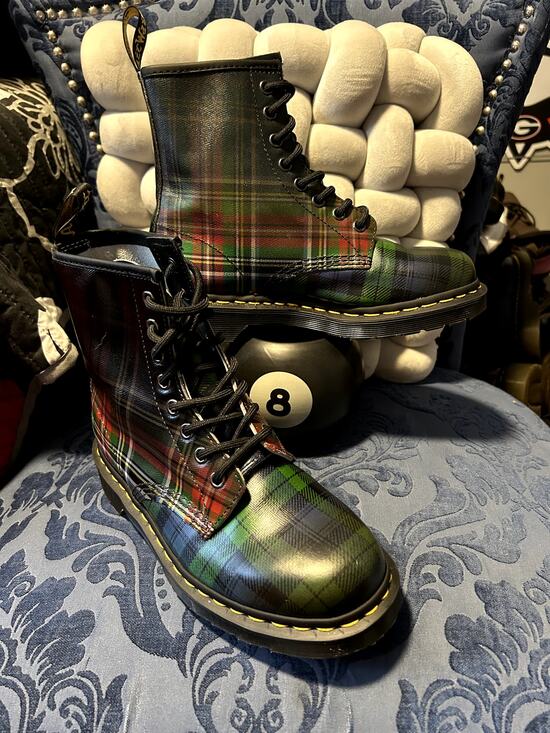 Dr. Martens Shoes - Dr Martens 1460 Tartan Red Green size 7/EU 38